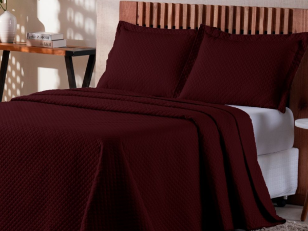 Como escolher o cobre leito casal ideal para sua cama?