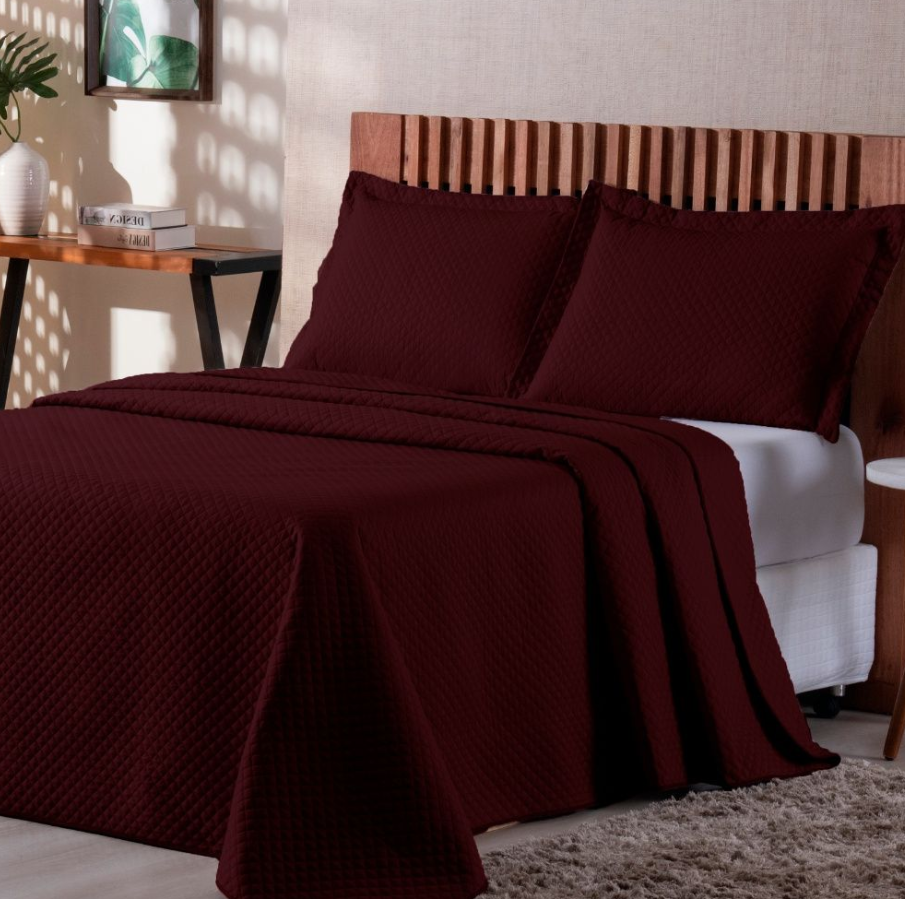Como escolher o cobre leito casal ideal para sua cama?