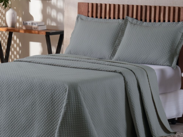 Os benefícios de investir em um coberdrom queen para sua cama